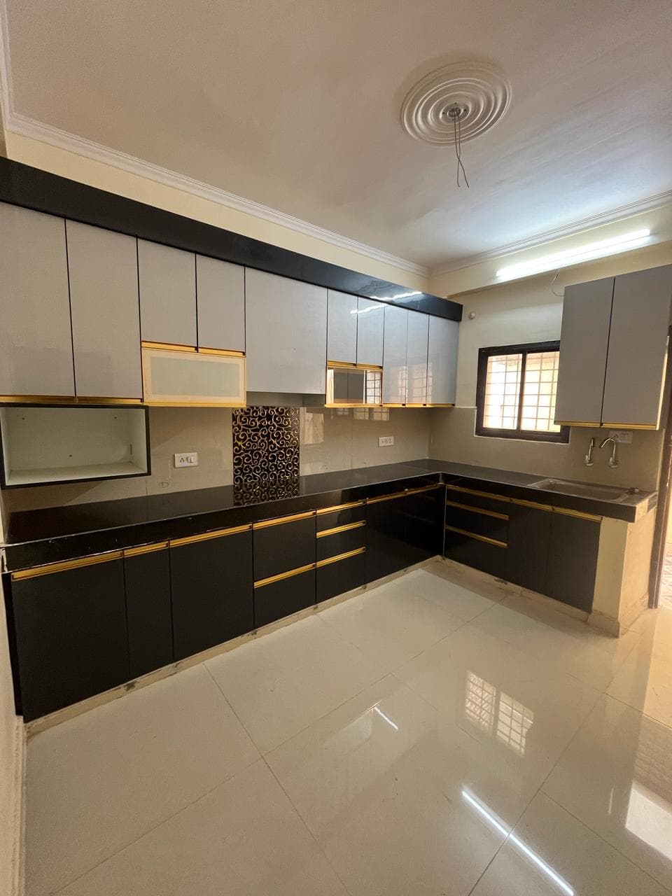 Luxury Modular Kitchens