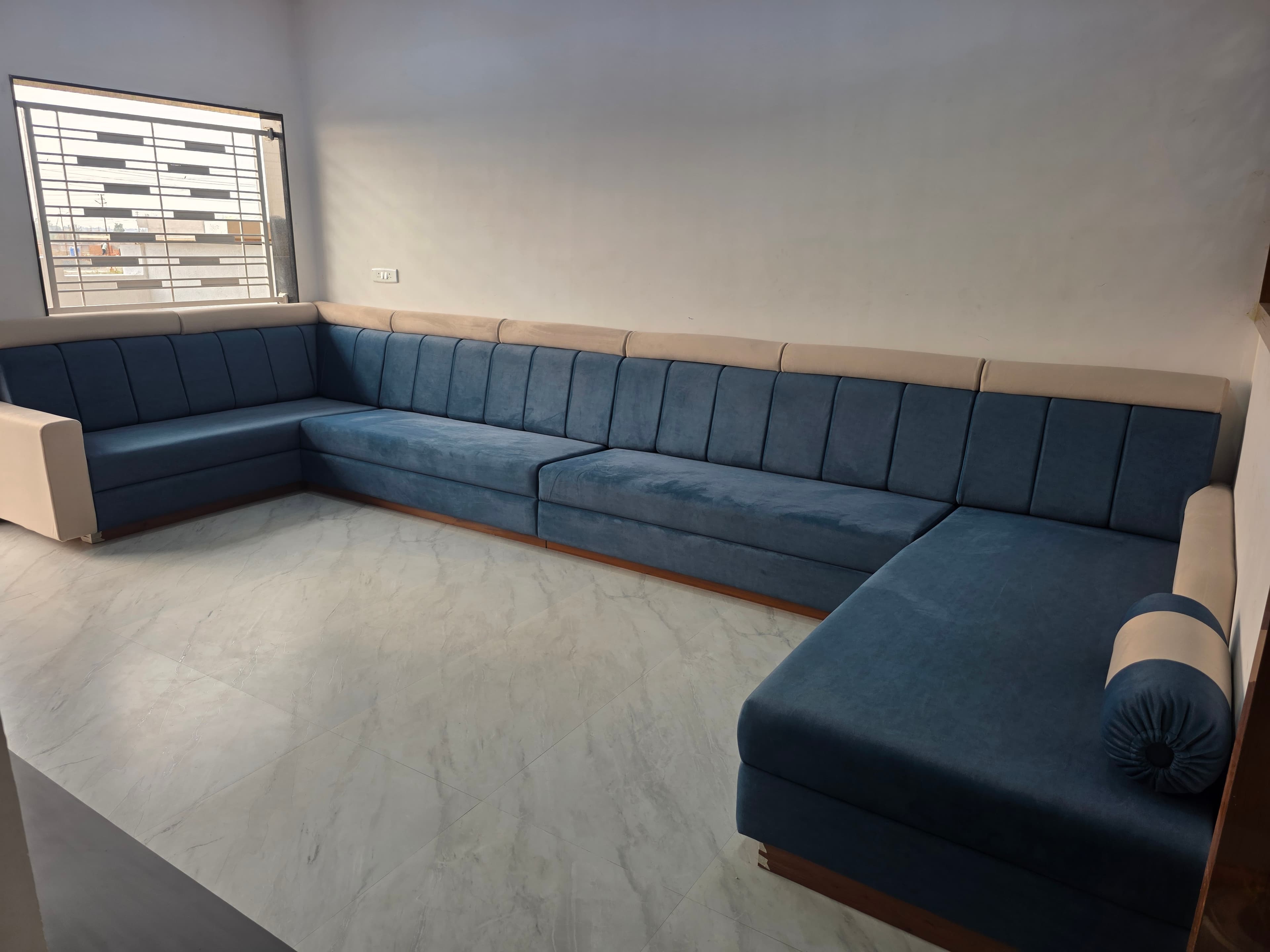 Sofa Set